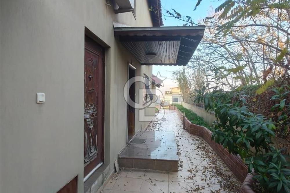 MANİSA SALİHLİ’DE DOĞA İÇİNDE LÜKS TRİPLEKS VİLLA