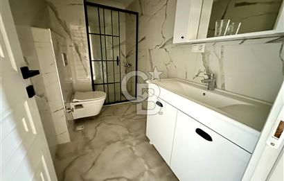 SULTANBEYLİ'DE SIFIR BİNADA EBEVEYN BANYOLU 3+1 DUBLEX