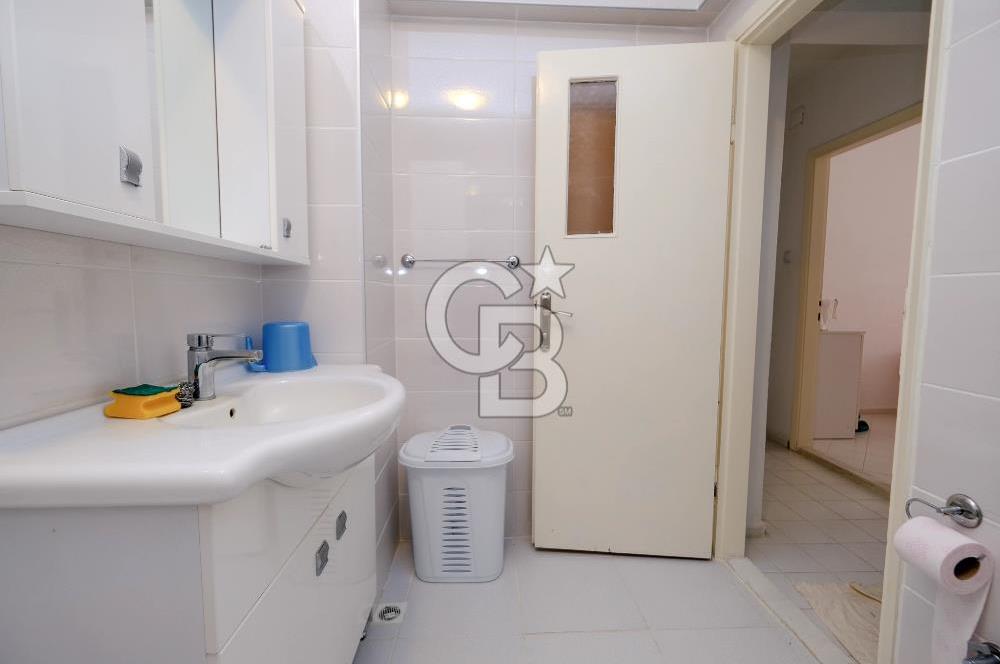 YALOVA ARMUTLUDA DENİZE SIFIR PLAJLI SİTE İÇİ 4+1 SATILIK VİLLA