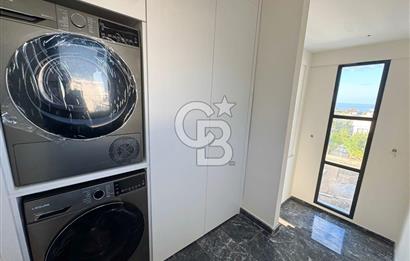 Kıbrıs Girne Edremit te Ana Yola Yakın   Satılık 3+1 Özel Havuzlu Çok Özel Villa