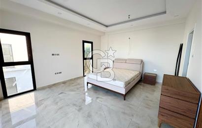Kıbrıs Girne Edremit te Ana Yola Yakın   Satılık 3+1 Özel Havuzlu Çok Özel Villa