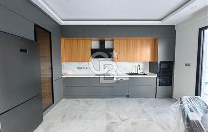 Kıbrıs Girne Edremit te Ana Yola Yakın   Satılık 3+1 Özel Havuzlu Çok Özel Villa