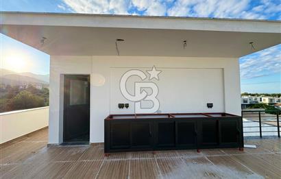 Kıbrıs Girne Edremit te Ana Yola Yakın   Satılık 3+1 Özel Havuzlu Çok Özel Villa