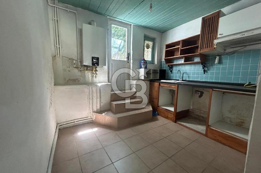 COLDWELL BANKER ONE'DAN SATILIK KUZGUNCUK MÜSTAKİL EV