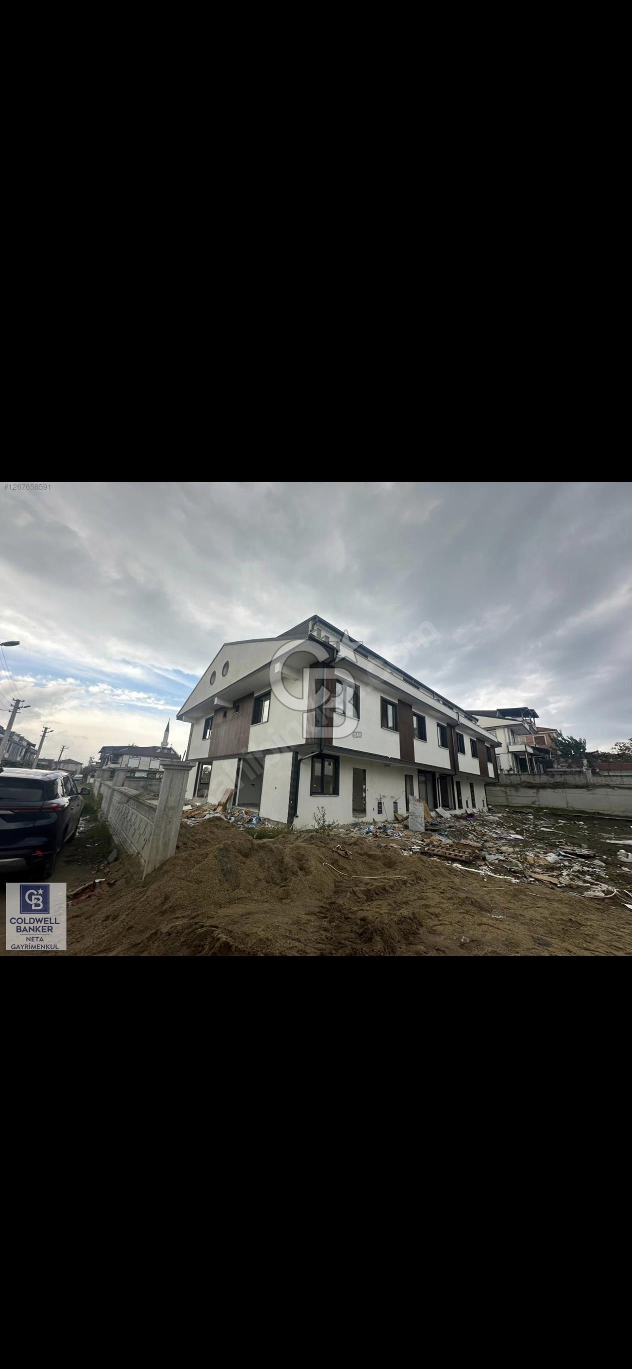 SAKARYA KARASU'DA SATILIK 3+1 TRİPLEX VİLLA