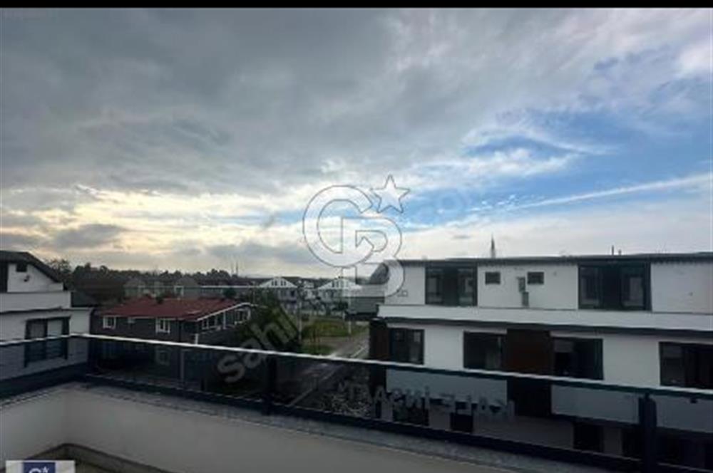 SAKARYA KARASU'DA SATILIK 3+1 TRİPLEX VİLLA