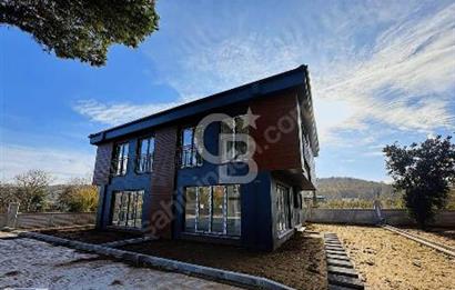 ŞİLE AHMETLİ DE DOĞA MANZARALI LÜKS VİLLA