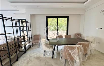 Kıbrıs Girne Edremit te Ana Yola Yakın   Satılık 3+1 Özel Havuzlu Çok Özel Villa