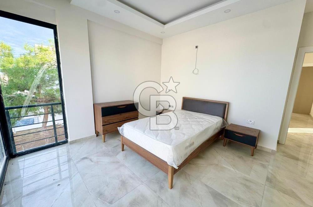 Kıbrıs Girne Edremit te Ana Yola Yakın   Satılık 3+1 Özel Havuzlu Çok Özel Villa