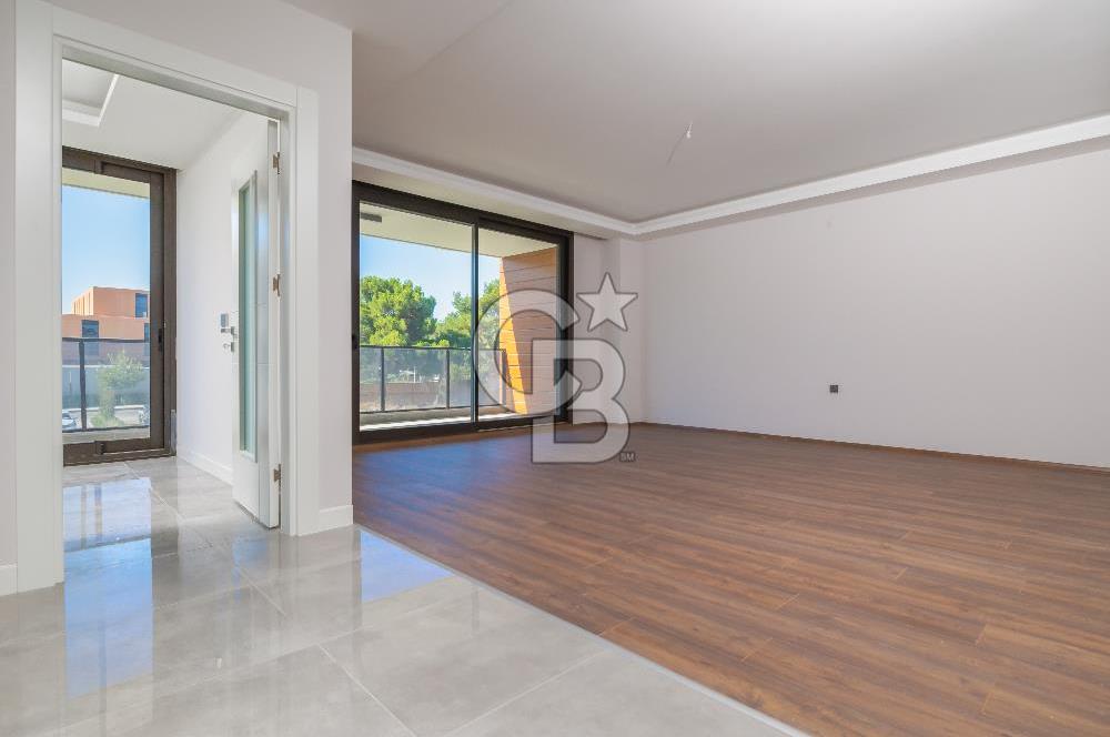 GAZİEMİR SARNIÇ OM LİFE SİTESİ SATILIK 3+1 DAİRE