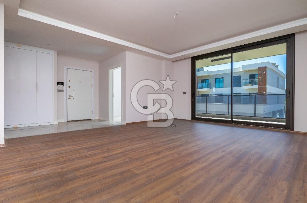 GAZİEMİR SARNIÇ OM LİFE SİTESİ SATILIK 3+1 DAİRE