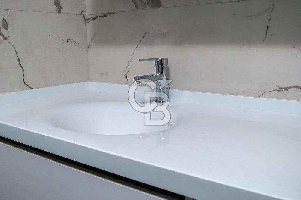 GAZİEMİR SARNIÇ OM LİFE SİTESİ SATILIK 3+1 DAİRE