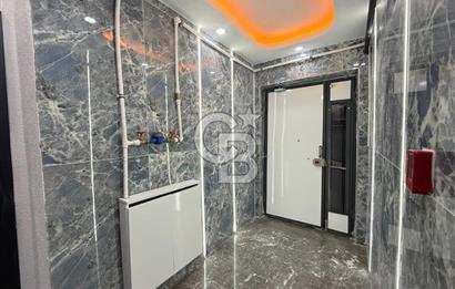 KAVAKLI YAŞAM VADİSİNDE SIFIR SATILIK KOMPLE BİNA