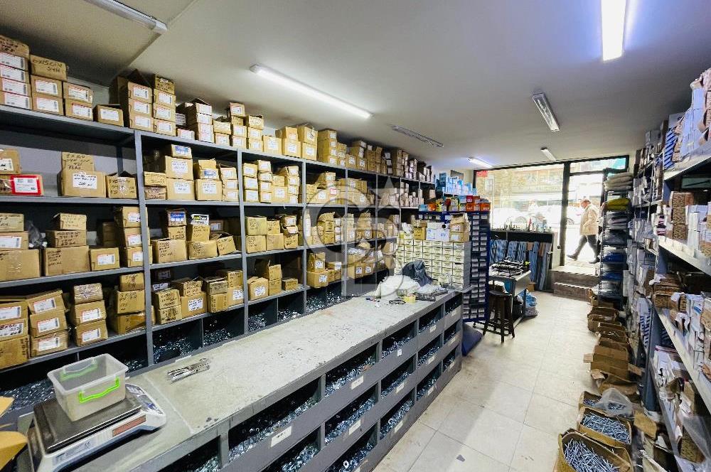 KARAKÖY TERSANE CADDESİ KÖŞE KONUM SATILIK BİNA