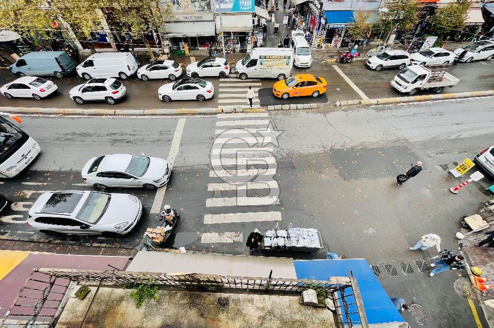 KARAKÖY TERSANE CADDESİ KÖŞE KONUM KİRALIK BİNA