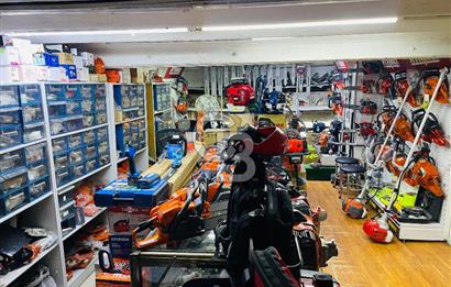 KARAKÖY TERSANE CADDESİ KÖŞE KONUM KİRALIK BİNA