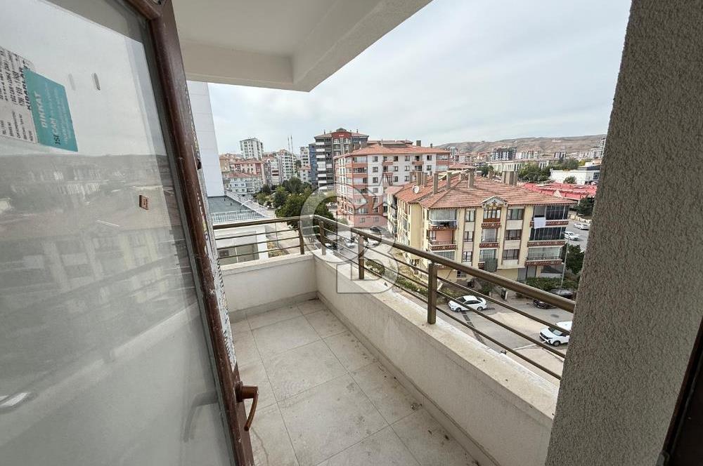 PROTOKOL YOLU CEPHELİ EMSALSİZ 3 BANYOLU GENİŞ KİRALIK 4+1 DAİRE