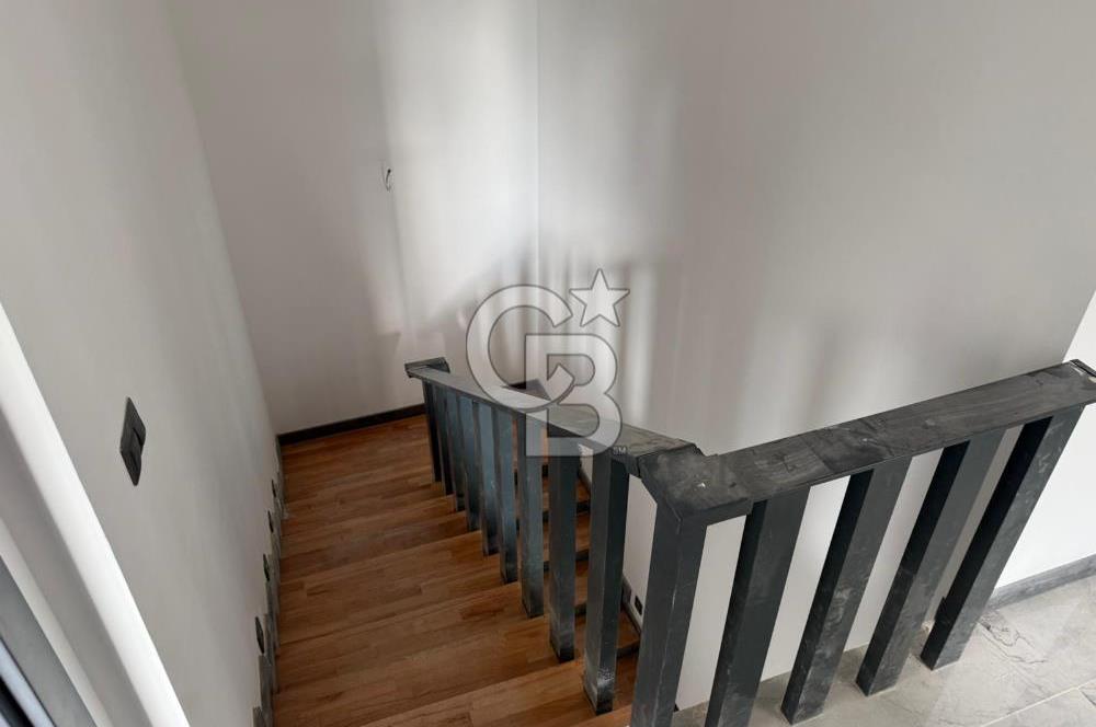 KARACAKAYA PARK MODERN DE VİLLA BÖLGESİNDE SATILIK GENİŞ VİLLA