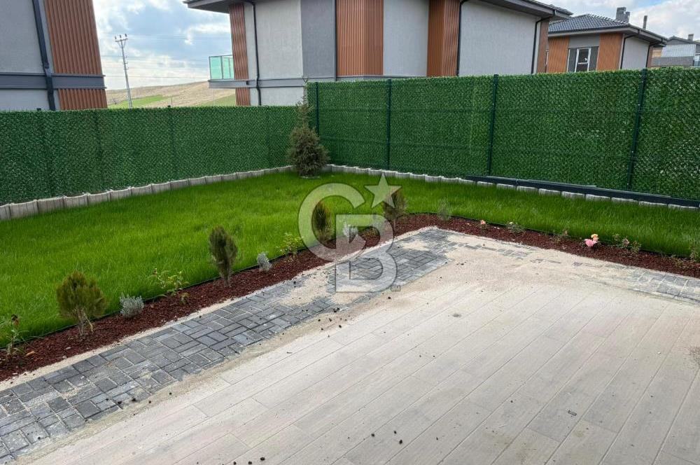 KARACAKAYA PARK MODERN DE VİLLA BÖLGESİNDE SATILIK GENİŞ VİLLA