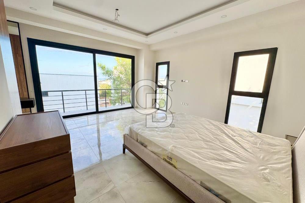 Kıbrıs Girne Edremit te Ana Yola Yakın   Satılık 3+1 Özel Havuzlu Çok Özel Villa