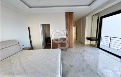 Kıbrıs Girne Edremit te Ana Yola Yakın   Satılık 3+1 Özel Havuzlu Çok Özel Villa