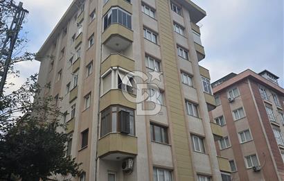 İÇERENKÖY'DE MERKEZİ KONUMDA, METROYA YAKIN 3+1 SATILIK DAİRE