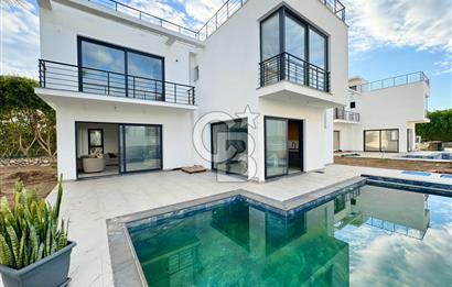 Kıbrıs Girne Edremit te Ana Yola Yakın   Satılık 3+1 Özel Havuzlu Çok Özel Villa
