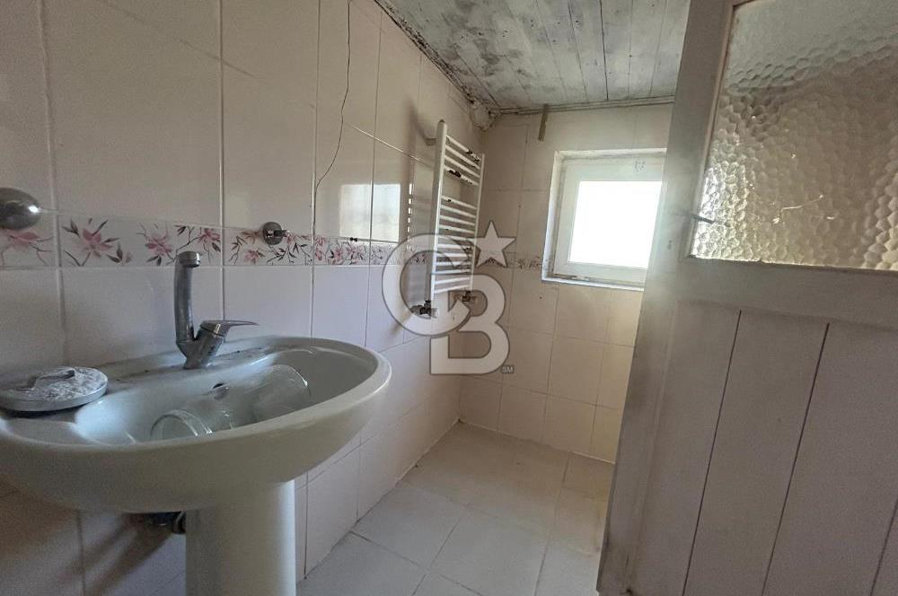 COLDWELL BANKER ONE'DAN SATILIK KUZGUNCUK MÜSTAKİL EV