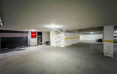 İçerenköy'de Muhteşem Konumlu Temiz Boş 3+1 Daire