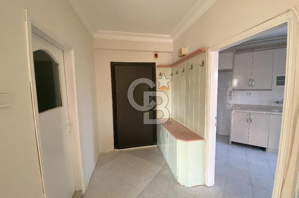 Mersin Yenişehir Bahçelievler Mah Mersin Anadolu Lisesi Yanı Satılık 3+1 Ara Kat Daire