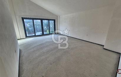 ORAN'DA PRESTİJLİ KONUMDA İLERİ NATAMAM 7+1 SATILIK KOMPLE BİNA