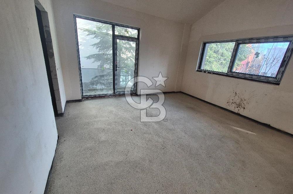 ORAN'DA PRESTİJLİ KONUMDA İLERİ NATAMAM 7+1 SATILIK KOMPLE BİNA