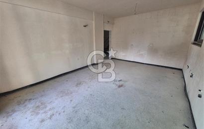 ORAN'DA PRESTİJLİ KONUMDA İLERİ NATAMAM 7+1 SATILIK KOMPLE BİNA