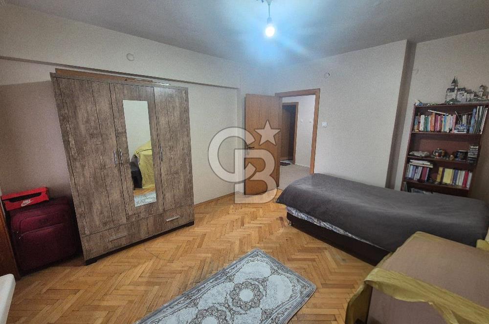 ETLİK BAĞCI CADDESİ ÜZERİNDE 5+1 DUBLEKS SATILIK DAİRE