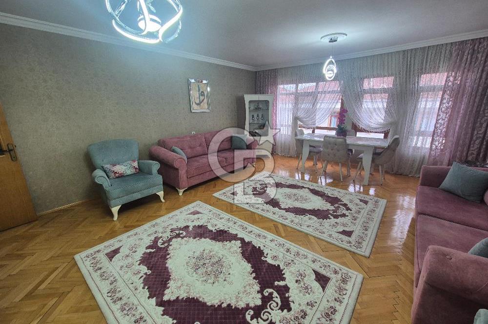 ETLİK BAĞCI CADDESİ ÜZERİNDE 5+1 DUBLEKS SATILIK DAİRE