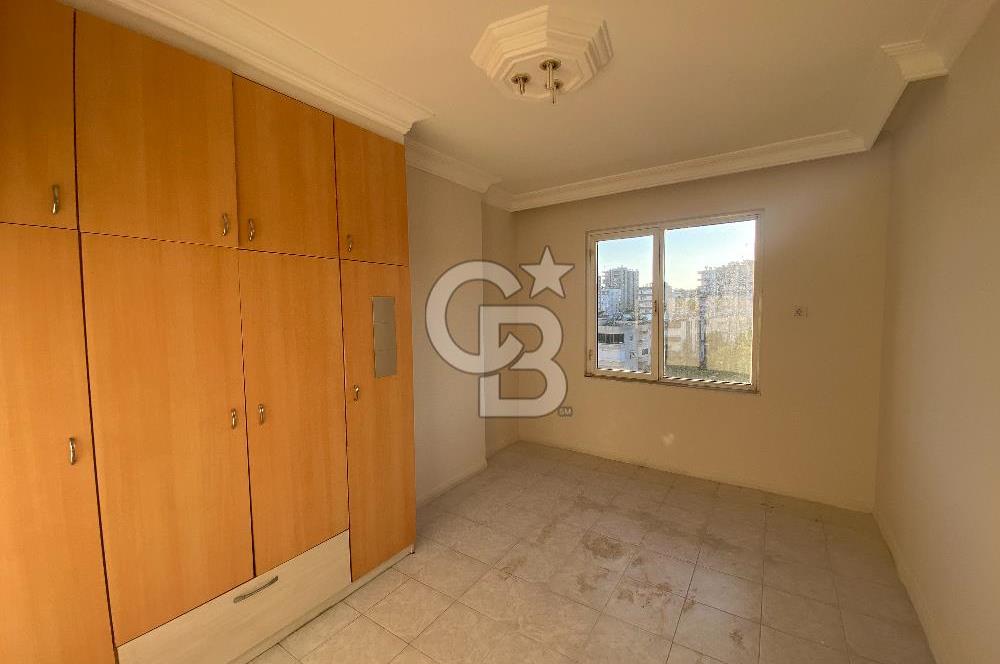 Mersin Yenişehir Bahçelievler Mah Mersin Anadolu Lisesi Yanı Satılık 3+1 Ara Kat Daire