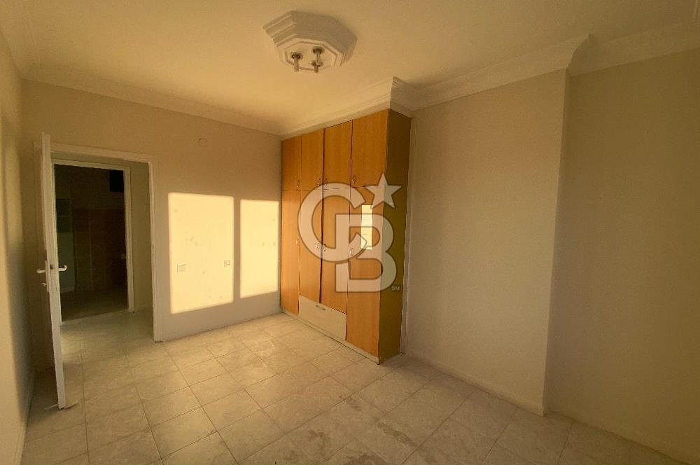 Mersin Yenişehir Bahçelievler Mah Mersin Anadolu Lisesi Yanı Satılık 3+1 Ara Kat Daire