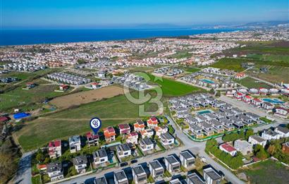 Güzelçamlı’da Tuna Evleri’nde Ortak Havuzlu, Tam Müstakil 3+1 Villa