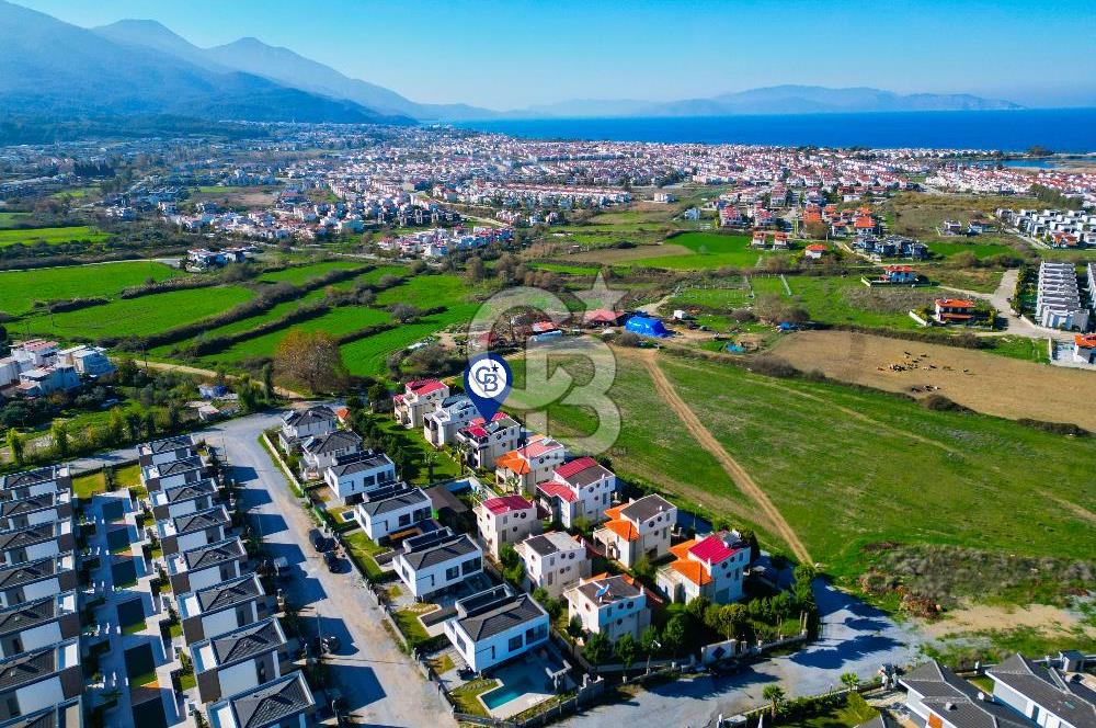 Güzelçamlı’da Tuna Evleri’nde Ortak Havuzlu, Tam Müstakil 3+1 Villa