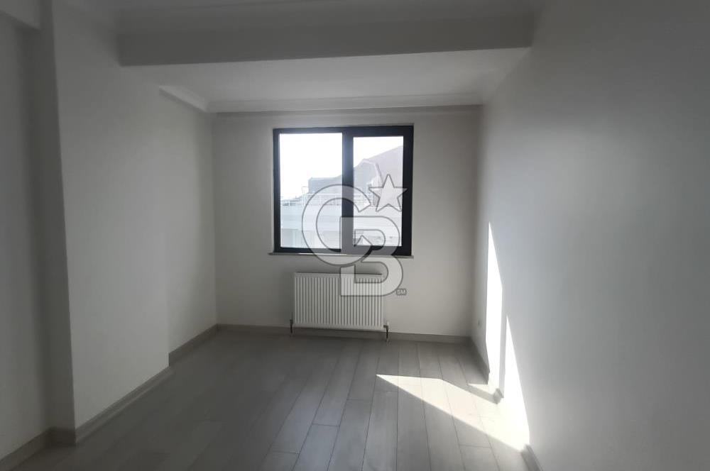 Ümraniye Esenevler Mahallesi’nde Kiralık 2+1 Yeni Arakat Daire