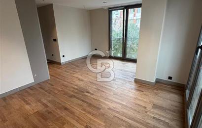 ATATÜRK CADDESİNDE ÖZEL DONANIMLI ŞIK 2+1 DAİRE