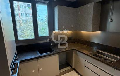 ATATÜRK CADDESİNDE ÖZEL DONANIMLI ŞIK 2+1 DAİRE