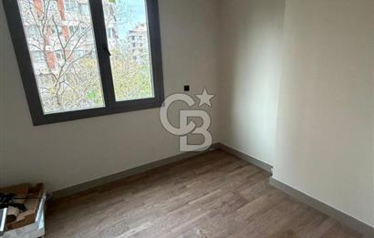 ATATÜRK CADDESİNDE ÖZEL DONANIMLI ŞIK 2+1 DAİRE