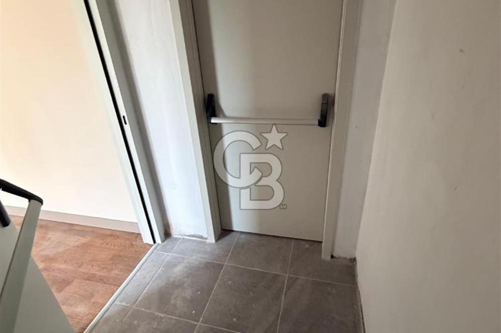 ATATÜRK CADDESİNDE ÖZEL DONANIMLI ŞIK 2+1 DAİRE