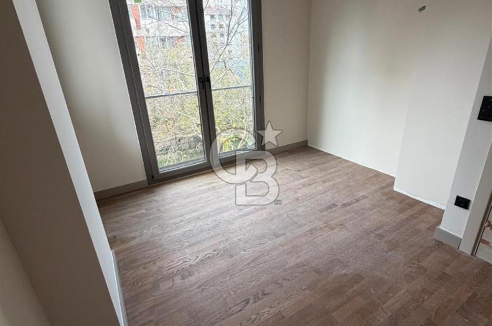 ATATÜRK CADDESİNDE ÖZEL DONANIMLI ŞIK 2+1 DAİRE
