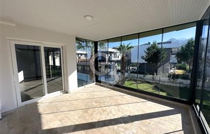 Güzelçamlı’da Tuna Evleri’nde Ortak Havuzlu, Tam Müstakil 3+1 Villa