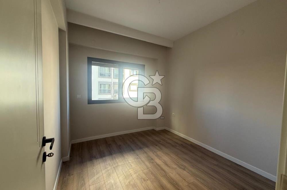 ÇİĞLİ ATAŞEHİR BEST SİTESİ'NDE HAVUZ CEPHELİ LÜKS SIFIR SATILIK 2+1 DAİRE