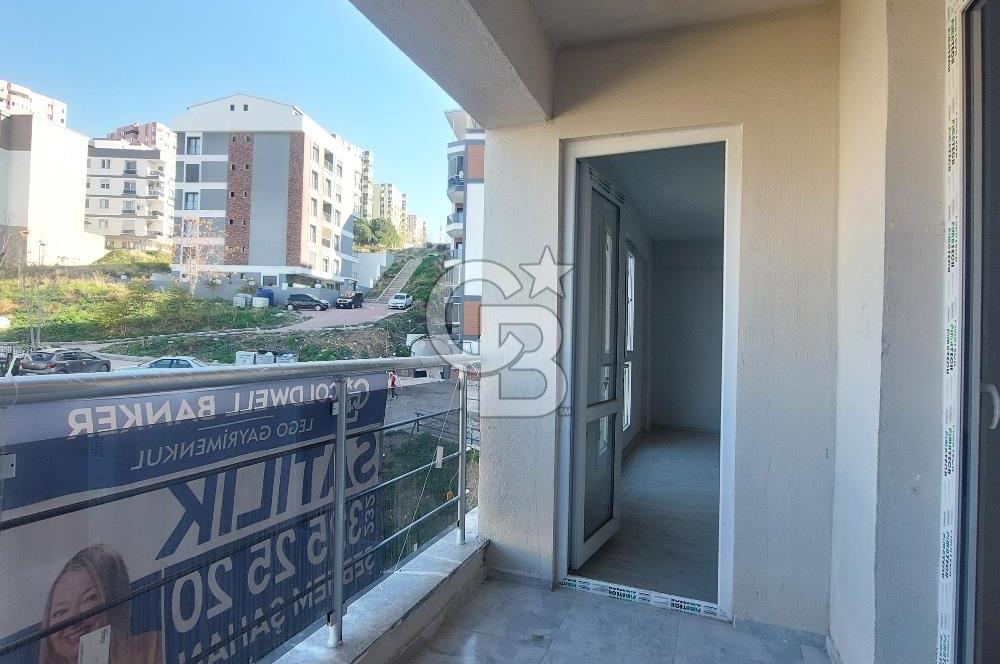 Menemen Ulukent 'te 64 m2 Brüt Satılık 1+1 Daire