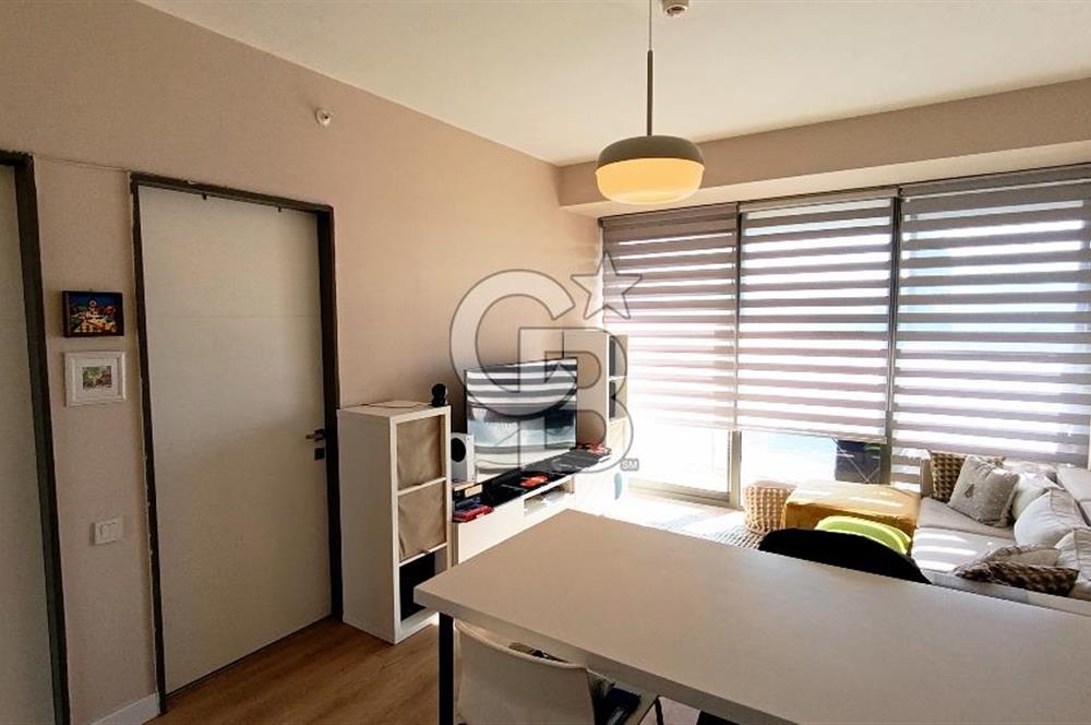 İzmir Ontan Bayraklı Sitesi Eşyalı Kiralık 1+1 50 m² Daire
