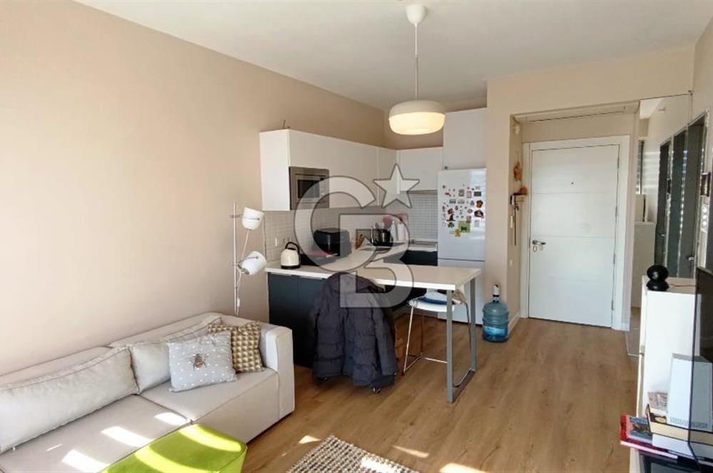 İzmir Ontan Bayraklı Sitesi Eşyalı Kiralık 1+1 50 m² Daire